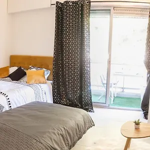  Appartement Bord De Mer-terasse-plage Prado David